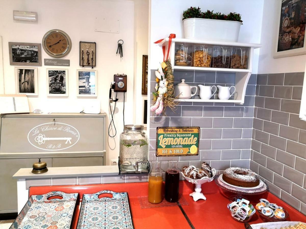La Chiave Di Roma Bed & Breakfast ภายนอก รูปภาพ