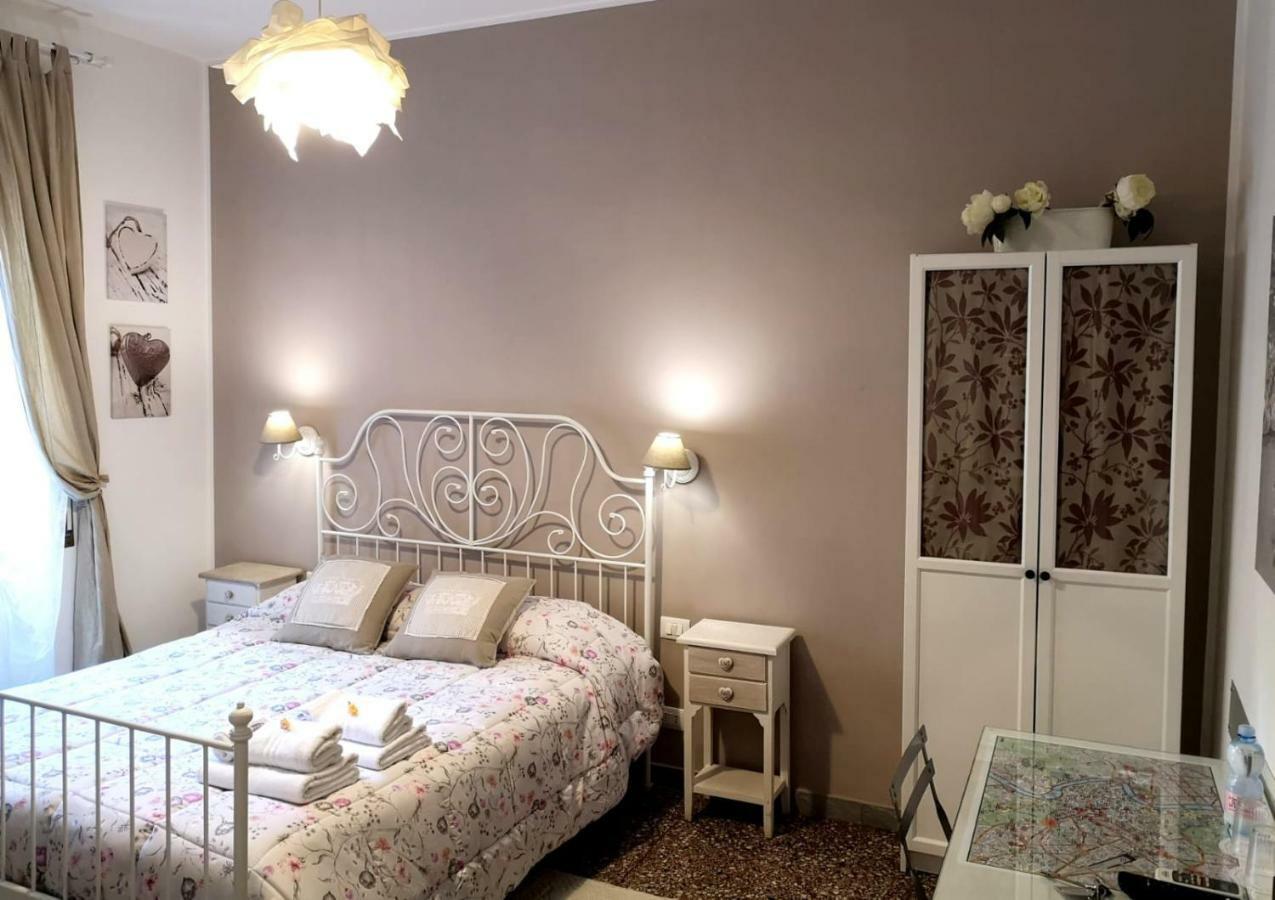 La Chiave Di Roma Bed & Breakfast ภายนอก รูปภาพ